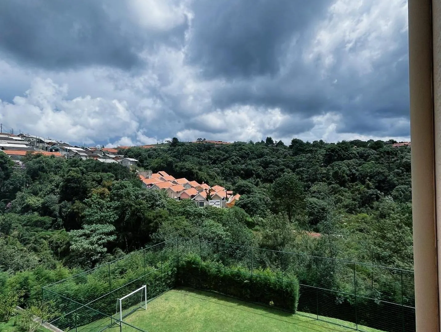 Apartamento Platanos Reali Fiori Campos do Jordao Brezilya